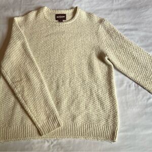 Men’s sweater; size XL